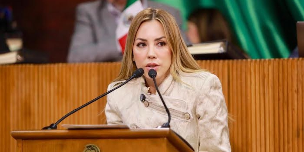 Perla Villarreal propone arborizar escuelas públicas por ley en Nuevo León