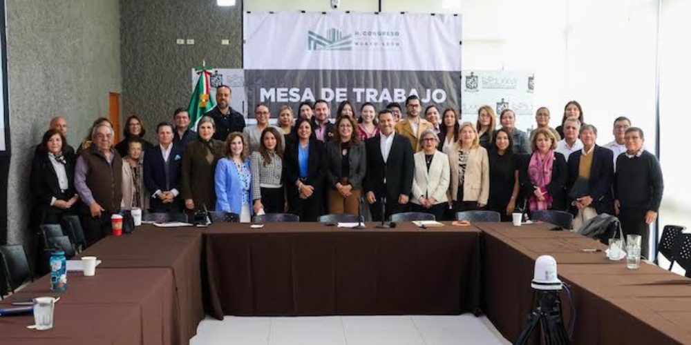Tomás Montoya propone modelo integral para proteger a adultos mayores